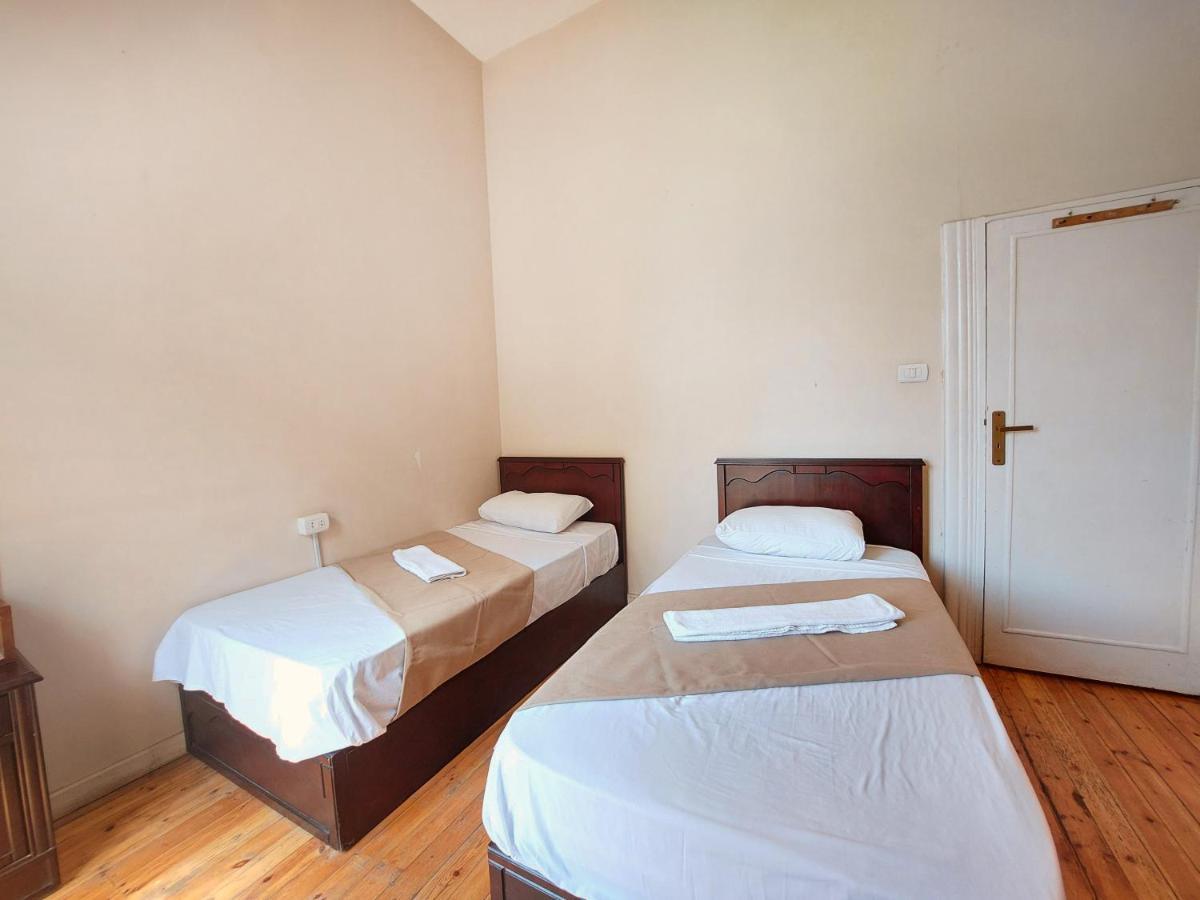 Auberge de jeunesse Travelers House à Le Caire Extérieur photo